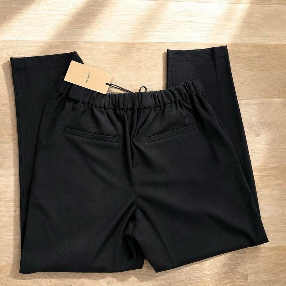 Halogen Black Pull on Ankle Pants Elastic Waistband Minimalist Career Small - Picture 3 of 4